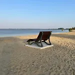 別荘 Strandhaus 2, Mit Garten, 250 Meter Zum レンブルッフ