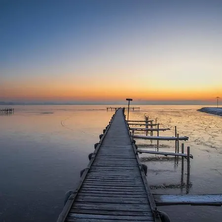 Strandhaus 2, Mit Garten, 250 Meter Zum Casa de Férias Lembruch